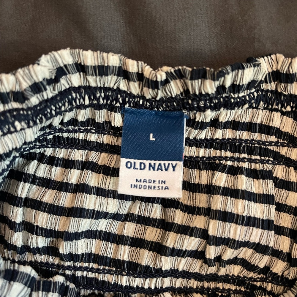 Old Navy Navy and White Gingham Midi Dress - Picture 5 of 6